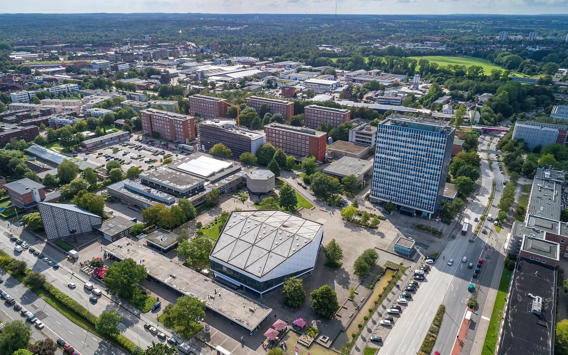 Campus der Christian-Albrechts-Universität zu Kiel mit Audimax