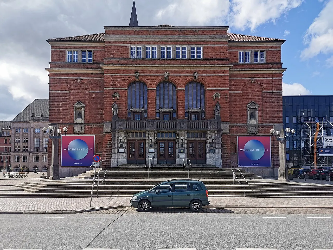 Opernhaus Kiel am Rathausplatz